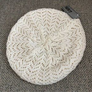 Women's White Beret Reversible One Size Retail $20 New!